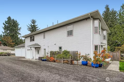 16051 51st Ave S, Tukwila, WA 98188