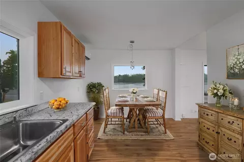 4831 E State Rt 3, Shelton, WA 98584