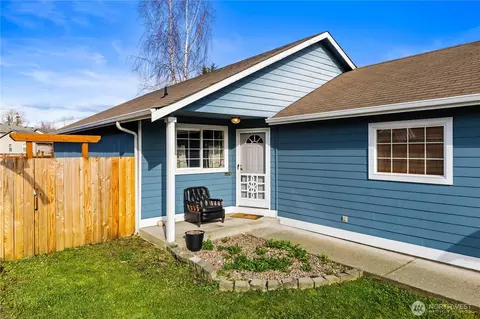 10207 59th Dr NE, Marysville, WA 98270