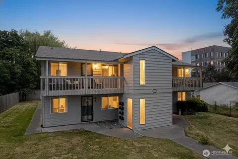 2312 Orleans St, Bellingham, WA 98229