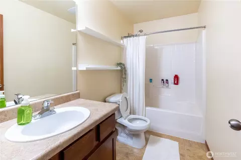 Bath - 20202 48th Ave E, Spanaway, WA 98387 photo 1 of 4