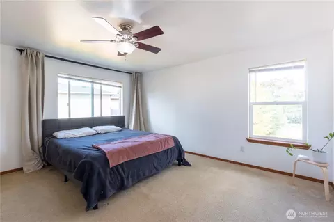 Bedroom - 20202 48th Ave E, Spanaway, WA 98387 photo 3 of 3