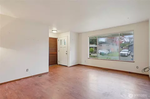 1903 Clovercrest St, Enumclaw, WA 98022 photo 5