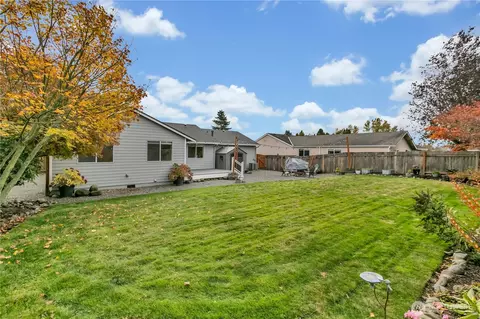 Exterior - 3005 Edel Ave, Enumclaw, WA 98022 photo 5 of 6