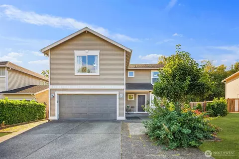 2713 SE 4th St, Renton, WA 98056