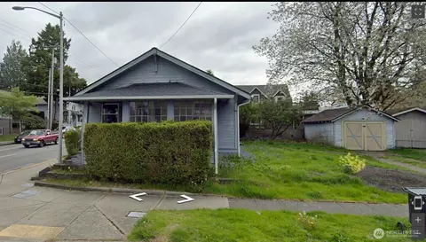 122 Central St NE, Olympia, WA 98506