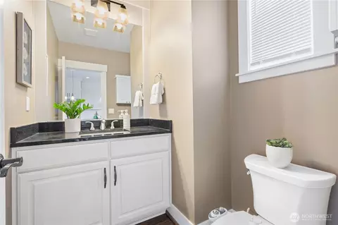 Bath - 4524 186th Pl SE UNIT B, Bothell, WA 98012 photo 5 of 5