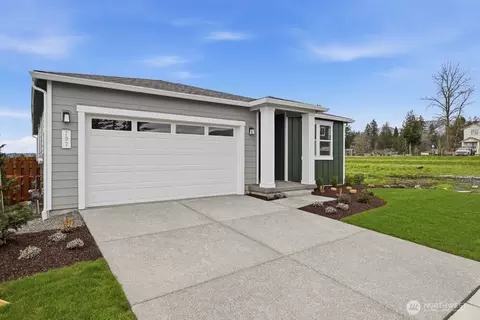 Exterior - 797 Weaver Dr E, Enumclaw, WA 98022 photo 3 of 4
