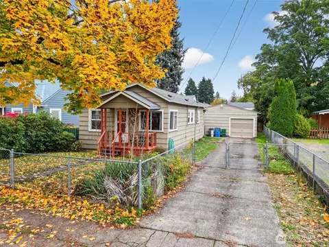 2009 Kauffman Ave, Vancouver, WA 98660