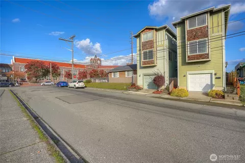 3709 S Park Ave, Tacoma, WA 98418