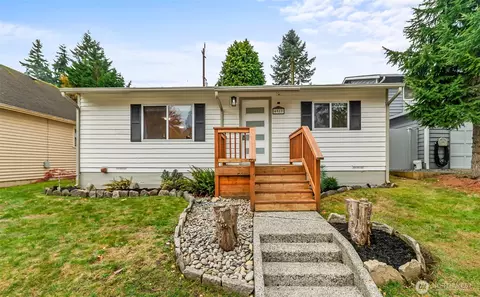 4512 S 3rd Ave #C, Everett, WA 98203