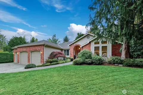 Exterior - 2929 184th Pl SE, Bothell, WA 98012 photo 2 of 11