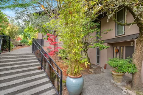 1425 S Puget Dr #B3, Renton, WA 98055