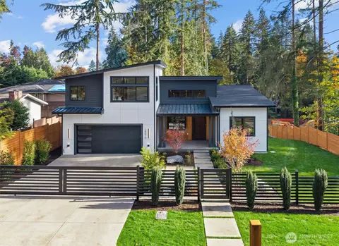 18616 92nd Ave NE, Bothell, WA 98011