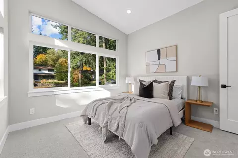 Bedroom - 18616 92nd Ave NE, Bothell, WA 98011 photo 7 of 7