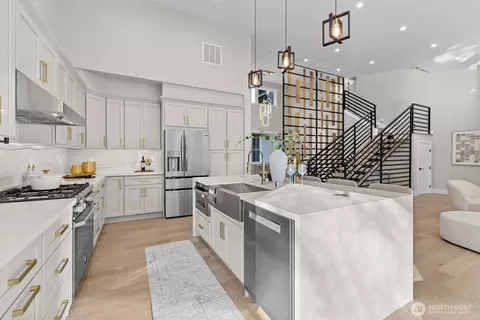 Kitchen - 18616 92nd Ave NE, Bothell, WA 98011 photo 6 of 6