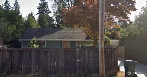 7708 43rd Ave NE, Seattle, WA 98115