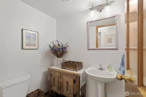 Bath - 16524 14th Dr SE, Mill Creek, WA 98012 photo 1 of 4