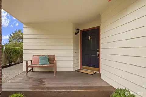 Exterior - 16524 14th Dr SE, Mill Creek, WA 98012 photo 3 of 6