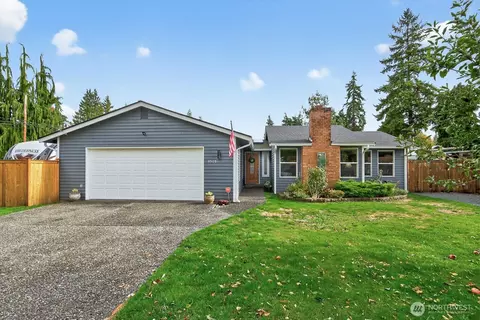 8505 47th Dr NE, Marysville, WA 98270