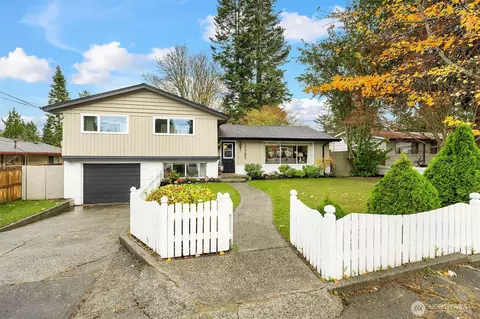 21703 97th Ave W, Edmonds, WA 98020