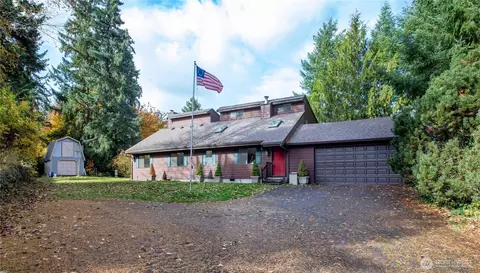 6541 Lake Saint Clair Dr SE, Olympia, WA 98513