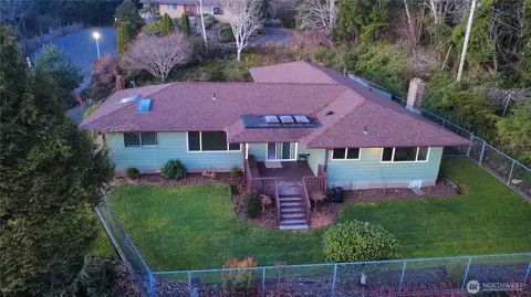 1234 Friedlander Dr, Aberdeen, WA 98520