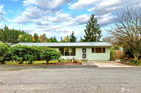 2821 NE Wyoming St, Bremerton, WA 98310
