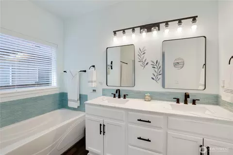 Bath - 1108 206th St E, Spanaway, WA 98387 photo 1 of 3