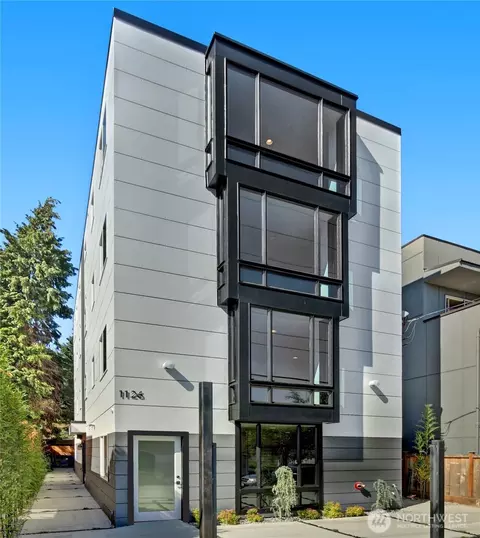 1126 N 90th St, Seattle, WA 98103