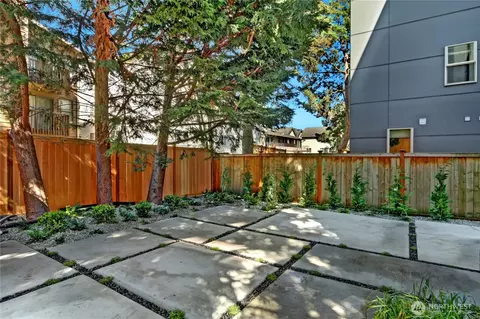 Exterior - 1126 N 90th St, Seattle, WA 98103 photo 2 of 3