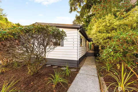 19425 Hollyhills Dr NE, Bothell, WA 98011 photo 3
