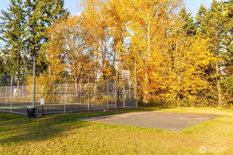 19425 Hollyhills Dr NE, Bothell, WA 98011 photo 26