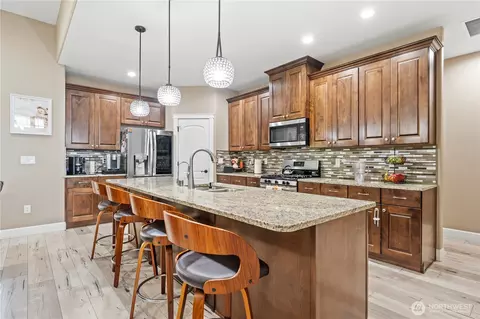 1830 E Madera St, Othello, WA 99344 photo 3