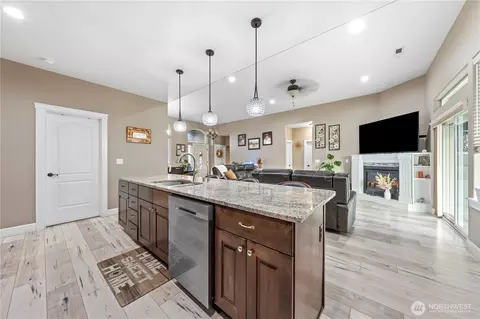 1830 E Madera St, Othello, WA 99344 photo 10