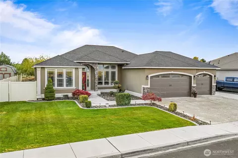1830 E Madera St, Othello, WA 99344 photo 2