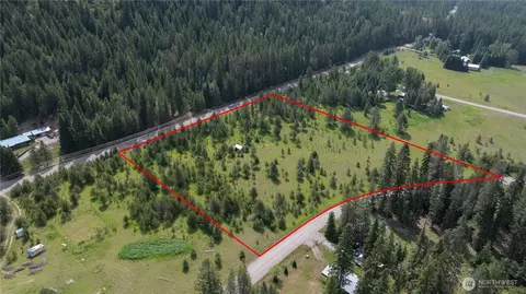 21145 Leclerc Rd N, Cusick, WA 99119