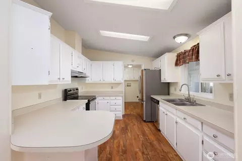 836 S Harman Way #4, Orting, WA 98360 photo 17