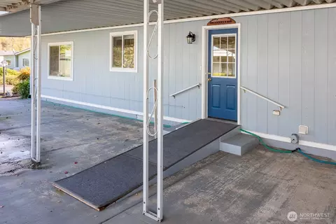 836 S Harman Way #4, Orting, WA 98360 photo 10