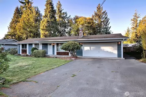 3589 SE Pine Tree Dr, Port Orchard, WA 98366