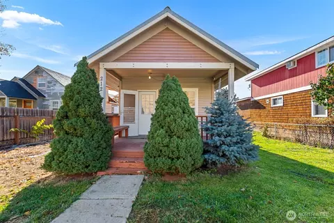 212 Riverside Dr, Cashmere, WA 98815