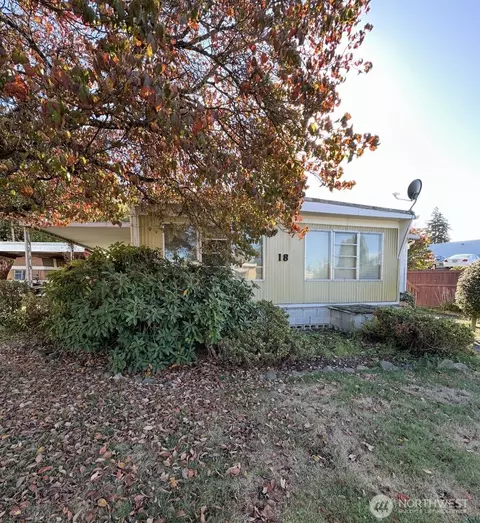 3250 S 77th St #18, Tacoma, WA 98409