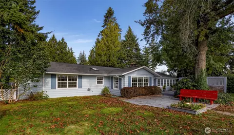 787 E Wiser Lake Rd, Lynden, WA 98264