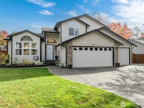 20217 45th Dr NE, Arlington, WA 98223