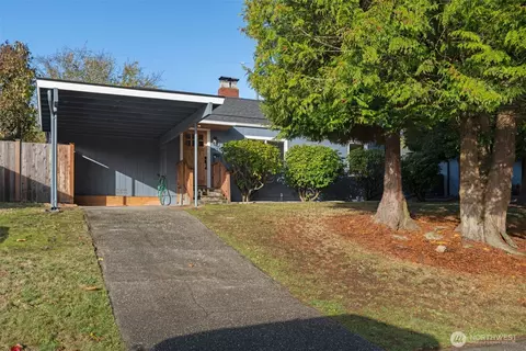 15511 10th Ave NE, Shoreline, WA 98155
