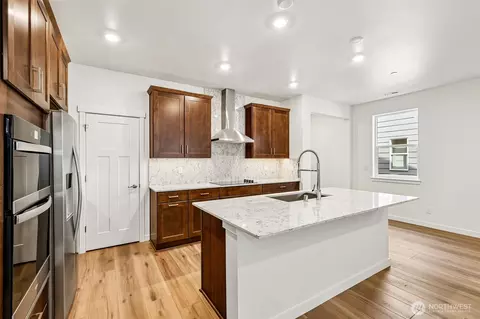 Kitchen - 24323 13th Ave SE #CR20, Bothell, WA 98021 photo 2 of 3