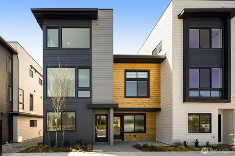 9225 A 14th Ave NW, Seattle, WA 98117