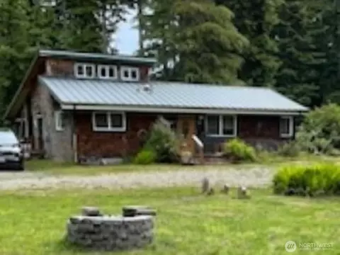 28220 Z Ln, Ocean Park, WA 98640