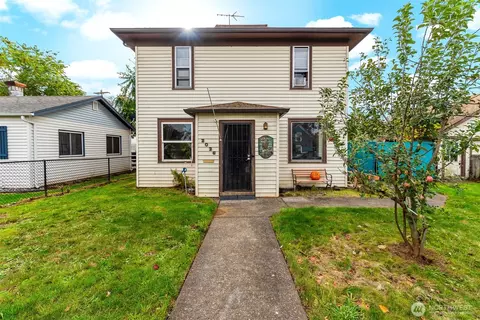 2026 C St, Washougal, WA 98671
