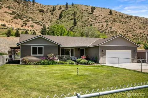 6132 Entiat River Rd, Entiat, WA 98822